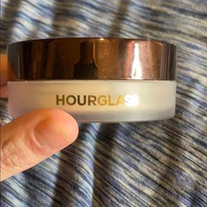 Hourglass Setting Powder